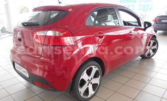 Acheter Occasion Voiture Kia Rio Rouge à Manzini, Manzini Acheter Occasion Voiture Kia Rio Rouge à Manzini, Manzini