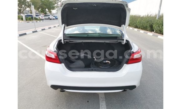 Buy Import Nissan Altima White Car in Import - Dubai in Hhohho Buy Import Nissan Altima White Car in Import - Dubai in Hhohho