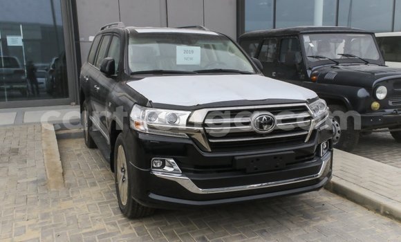 Buy Import Toyota Land Cruiser Black Car in Import - Dubai in Hhohho Buy Import Toyota Land Cruiser Black Car in Import - Dubai in Hhohho