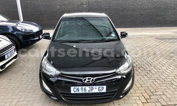 Nunua Ilio tumika Hyundai i20 Black Gari ndani ya Ezulwini nchini Hhohho Nunua Ilio tumika Hyundai i20 Black Gari ndani ya Ezulwini nchini Hhohho