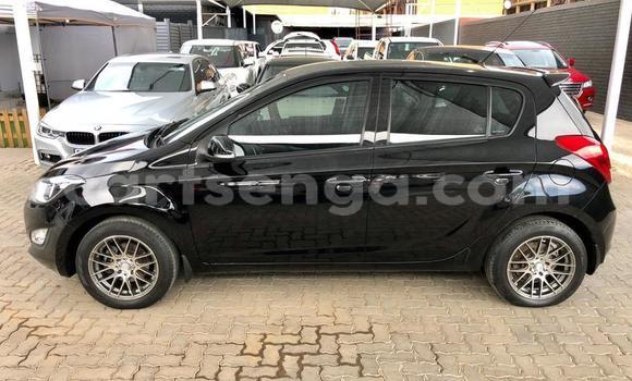 Nunua Ilio tumika Hyundai i20 Black Gari ndani ya Ezulwini nchini Hhohho Nunua Ilio tumika Hyundai i20 Black Gari ndani ya Ezulwini nchini Hhohho