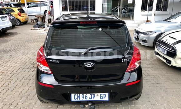 Nunua Ilio tumika Hyundai i20 Black Gari ndani ya Ezulwini nchini Hhohho Nunua Ilio tumika Hyundai i20 Black Gari ndani ya Ezulwini nchini Hhohho