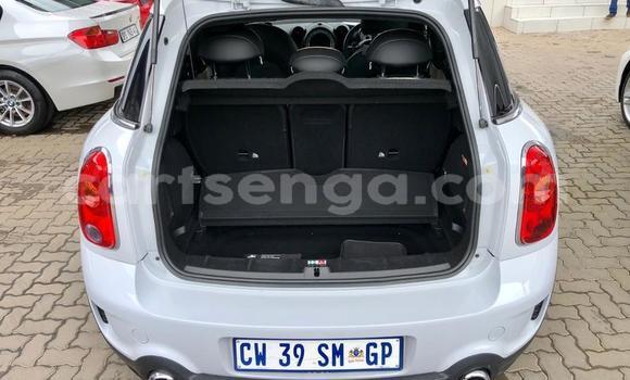 Nunua Ilio tumika MINI Countryman White Gari ndani ya Manzini nchini Manzini Nunua Ilio tumika MINI Countryman White Gari ndani ya Manzini nchini Manzini