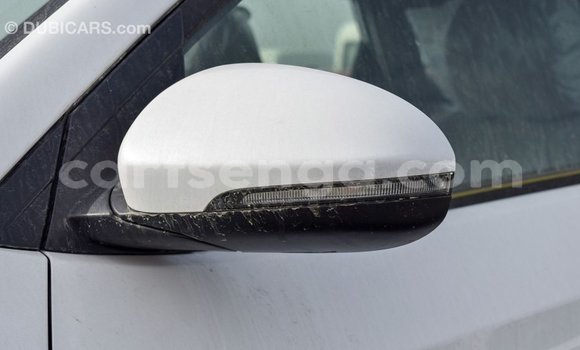 Acheter Import Voiture Hyundai Tucson Blanc à Import - Dubai, Hhohho Acheter Import Voiture Hyundai Tucson Blanc à Import - Dubai, Hhohho