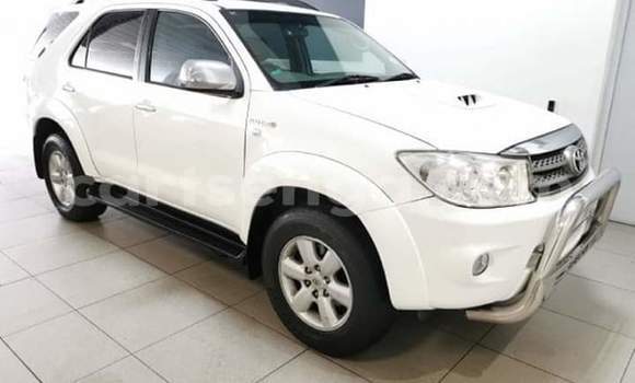 Acheter Occasion Voiture Toyota Fortuner Blanc à Manzini, Manzini Acheter Occasion Voiture Toyota Fortuner Blanc à Manzini, Manzini