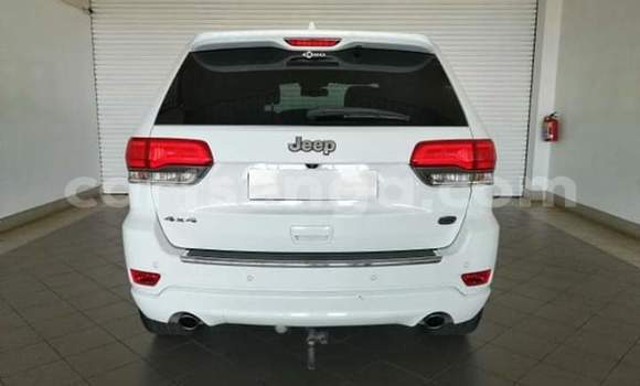 Acheter Occasion Voiture Jeep Wrangler Blanc à Manzini, Manzini Acheter Occasion Voiture Jeep Wrangler Blanc à Manzini, Manzini