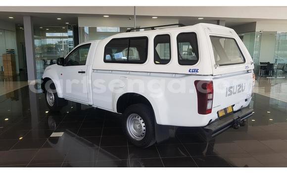 Buy Used Isuzu KB White Car in Big Bend in Lubombo Buy Used Isuzu KB White Car in Big Bend in Lubombo