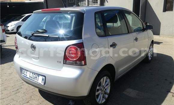 Acheter Occasion Voiture Volkswagen Polo Gris à Manzini, Manzini Acheter Occasion Voiture Volkswagen Polo Gris à Manzini, Manzini