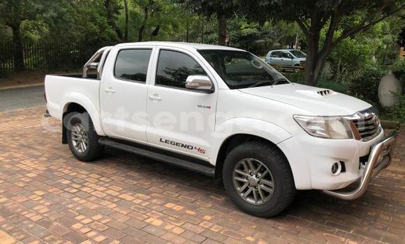 Acheter Occasion Voiture Toyota Hilux Blanc à Manzini, Manzini Acheter Occasion Voiture Toyota Hilux Blanc à Manzini, Manzini