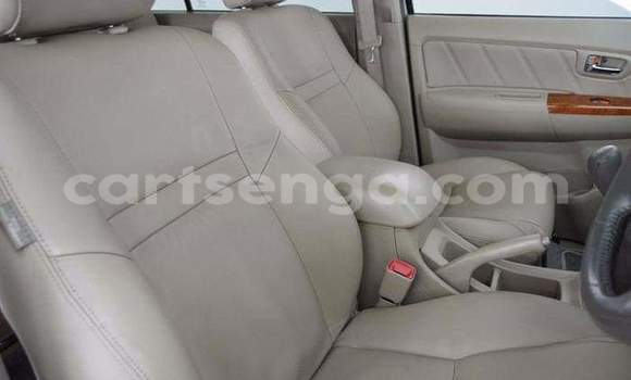 Nunua Ilio tumika Toyota Fortuner Silver Gari ndani ya Ezulwini nchini Hhohho Nunua Ilio tumika Toyota Fortuner Silver Gari ndani ya Ezulwini nchini Hhohho