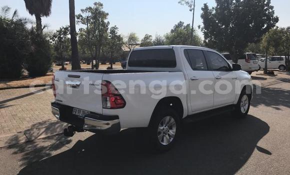 Acheter Occasion Voiture Toyota Hilux Blanc à Manzini, Manzini Acheter Occasion Voiture Toyota Hilux Blanc à Manzini, Manzini