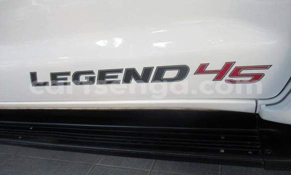 Acheter Occasion Voiture Toyota Hilux Blanc à Manzini, Manzini Acheter Occasion Voiture Toyota Hilux Blanc à Manzini, Manzini