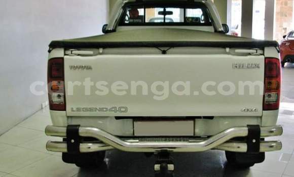 Nunua Ilio tumika Toyota Hilux White Gari ndani ya Ezulwini nchini Hhohho Nunua Ilio tumika Toyota Hilux White Gari ndani ya Ezulwini nchini Hhohho