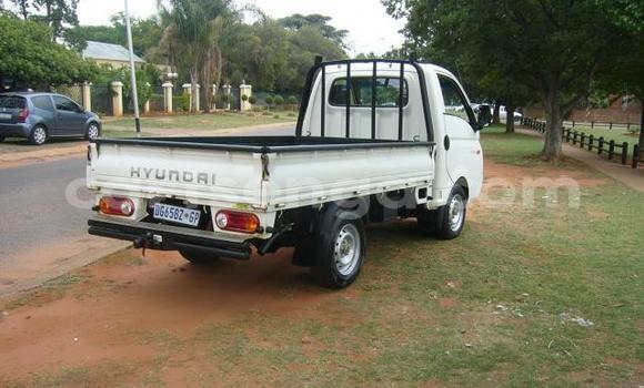 Acheter Occasion Utilitaire Hyundai H200 Blanc à Manzini, Manzini Acheter Occasion Utilitaire Hyundai H200 Blanc à Manzini, Manzini