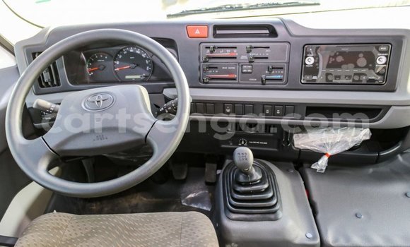 Buy Import Toyota Coaster White Car in Import - Dubai in Hhohho Buy Import Toyota Coaster White Car in Import - Dubai in Hhohho