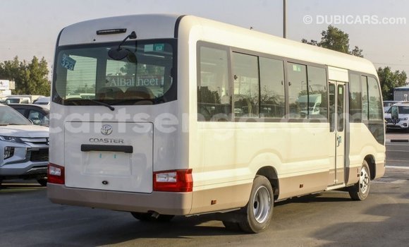 Buy Import Toyota Coaster White Car in Import - Dubai in Hhohho Buy Import Toyota Coaster White Car in Import - Dubai in Hhohho