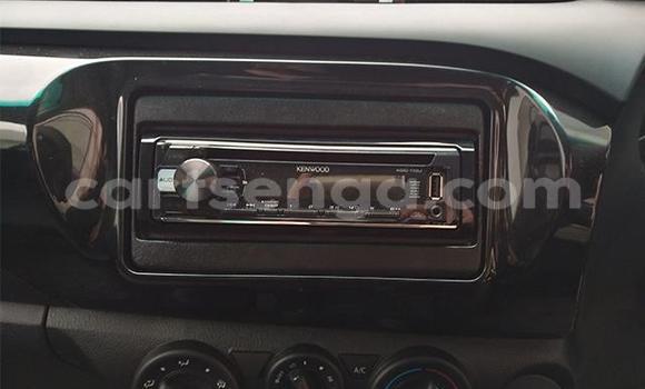Acheter Occasion Voiture Toyota Hilux Blanc à Manzini, Manzini Acheter Occasion Voiture Toyota Hilux Blanc à Manzini, Manzini