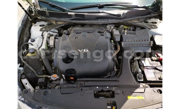 Acheter Import Voiture Nissan Maxima Blanc à Import - Dubai, Hhohho Acheter Import Voiture Nissan Maxima Blanc à Import - Dubai, Hhohho