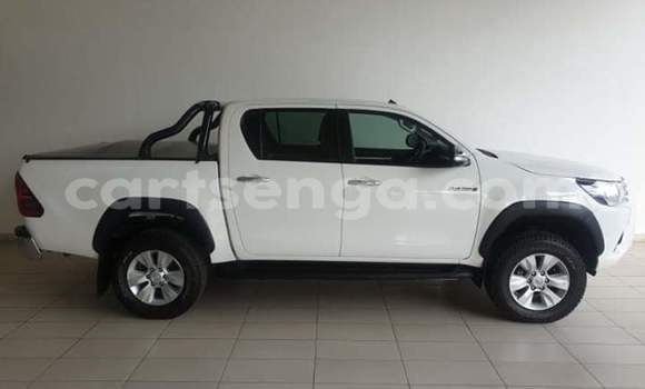 Acheter Occasion Voiture Toyota Hilux Blanc à Manzini, Manzini Acheter Occasion Voiture Toyota Hilux Blanc à Manzini, Manzini