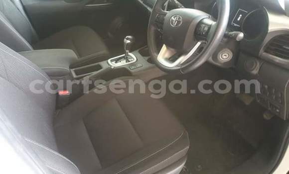 Acheter Occasion Voiture Toyota Hilux Blanc à Manzini, Manzini Acheter Occasion Voiture Toyota Hilux Blanc à Manzini, Manzini