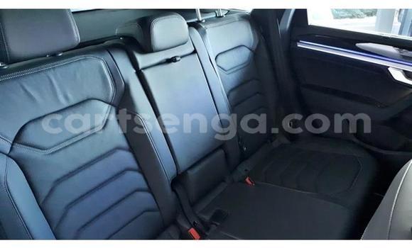 Acheter Occasion Voiture Volkswagen Touareg Gris à Manzini, Manzini Acheter Occasion Voiture Volkswagen Touareg Gris à Manzini, Manzini