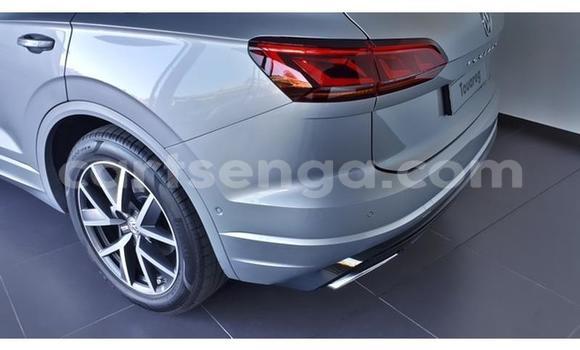 Acheter Occasion Voiture Volkswagen Touareg Gris à Manzini, Manzini Acheter Occasion Voiture Volkswagen Touareg Gris à Manzini, Manzini