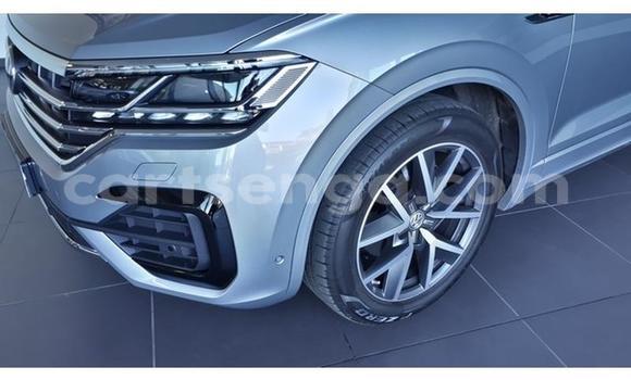 Acheter Occasion Voiture Volkswagen Touareg Gris à Manzini, Manzini Acheter Occasion Voiture Volkswagen Touareg Gris à Manzini, Manzini