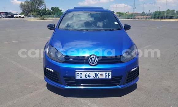 Buy Used Volkswagen Golf R Blue Car in Hluti in Shiselweni District Buy Used Volkswagen Golf R Blue Car in Hluti in Shiselweni District