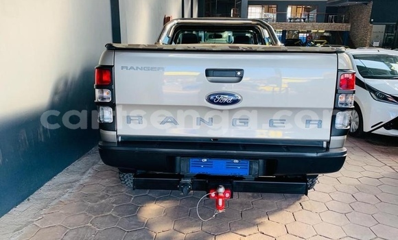 Nunua Ilio tumika Ford Ranger Silver Gari ndani ya Manzini nchini Manzini Nunua Ilio tumika Ford Ranger Silver Gari ndani ya Manzini nchini Manzini
