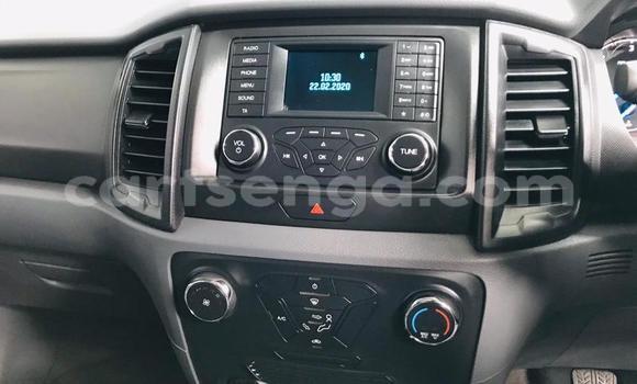 Nunua Ilio tumika Ford Ranger Blue Gari ndani ya Ezulwini nchini Hhohho Nunua Ilio tumika Ford Ranger Blue Gari ndani ya Ezulwini nchini Hhohho