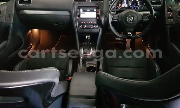 Buy Used Volkswagen Golf R Blue Car in Hluti in Shiselweni District Buy Used Volkswagen Golf R Blue Car in Hluti in Shiselweni District