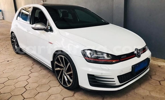 Nunua Ilio tumika Volkswagen Golf GTI White Gari ndani ya Manzini nchini Manzini Nunua Ilio tumika Volkswagen Golf GTI White Gari ndani ya Manzini nchini Manzini