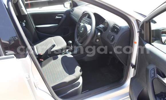 Buy Used Volkswagen Polo Silver Car in Hlatikulu in Shiselweni District Buy Used Volkswagen Polo Silver Car in Hlatikulu in Shiselweni District