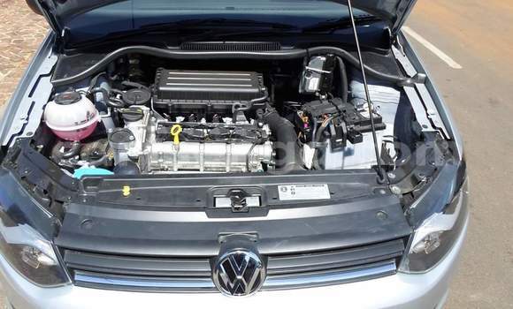 Buy Used Volkswagen Polo Silver Car in Hlatikulu in Shiselweni District Buy Used Volkswagen Polo Silver Car in Hlatikulu in Shiselweni District