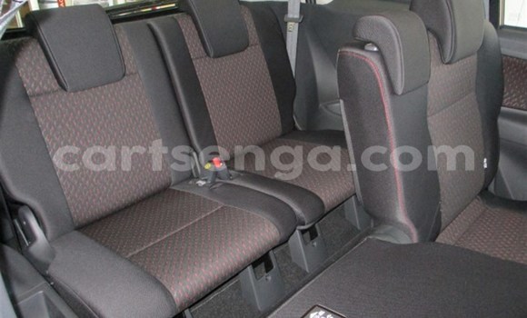 Acheter Occasion Voiture Toyota Avanza Gris à Bulembu, Hhohho Acheter Occasion Voiture Toyota Avanza Gris à Bulembu, Hhohho