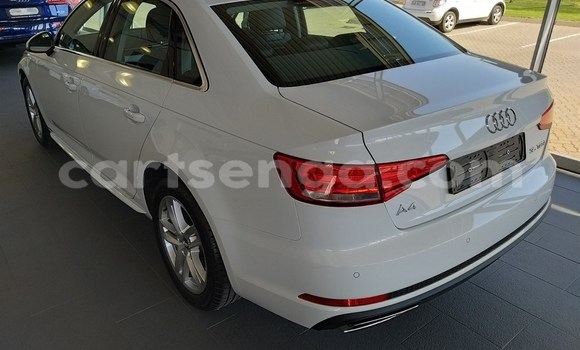 Acheter Occasion Voiture Audi A4 Blanc à Malkerns, Manzini Acheter Occasion Voiture Audi A4 Blanc à Malkerns, Manzini