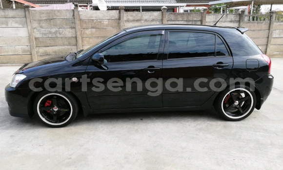 Buy Used Toyota Runx Black Car in Hlatikulu in Shiselweni District Buy Used Toyota Runx Black Car in Hlatikulu in Shiselweni District