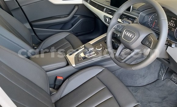 Acheter Occasion Voiture Audi A4 Blanc à Malkerns, Manzini Acheter Occasion Voiture Audi A4 Blanc à Malkerns, Manzini