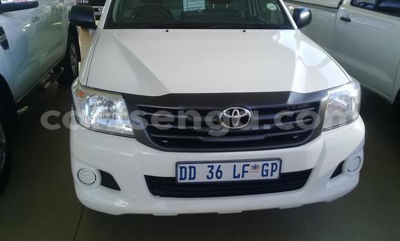 Acheter Occasion Voiture Toyota Hilux Blanc à Manzini, Manzini Acheter Occasion Voiture Toyota Hilux Blanc à Manzini, Manzini
