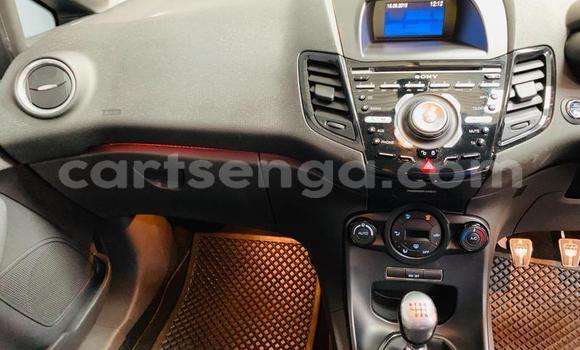 Nunua Ilio tumika Ford Fiesta ST White Gari ndani ya Ezulwini nchini Hhohho Nunua Ilio tumika Ford Fiesta ST White Gari ndani ya Ezulwini nchini Hhohho