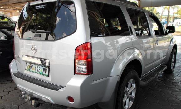 Acheter Occasion Voiture Nissan Pathfinder Gris à Manzini, Manzini Acheter Occasion Voiture Nissan Pathfinder Gris à Manzini, Manzini