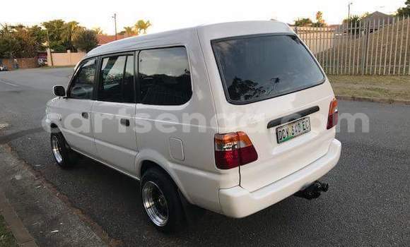 Buy Used Toyota Corolla White Car in Hlatikulu in Shiselweni District Buy Used Toyota Corolla White Car in Hlatikulu in Shiselweni District