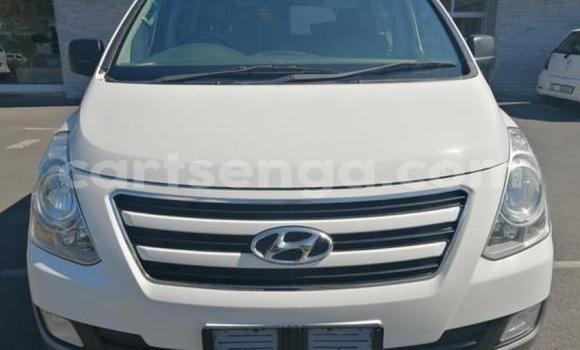 Medium with watermark hyundai h1 hhohho ezulwini 15969