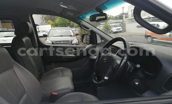 Acheter Occasion Voiture Hyundai H1 Blanc à Manzini, Manzini Acheter Occasion Voiture Hyundai H1 Blanc à Manzini, Manzini