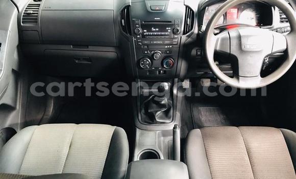 Acheter Occasion Voiture Isuzu KB Blanc à Manzini, Manzini Acheter Occasion Voiture Isuzu KB Blanc à Manzini, Manzini