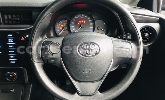 Nunua Ilio tumika Toyota Corolla White Gari ndani ya Ezulwini nchini Hhohho Nunua Ilio tumika Toyota Corolla White Gari ndani ya Ezulwini nchini Hhohho