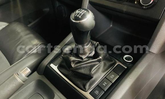 Nunua Ilio tumika Volkswagen Amarok Beige Gari ndani ya Ezulwini nchini Hhohho Nunua Ilio tumika Volkswagen Amarok Beige Gari ndani ya Ezulwini nchini Hhohho