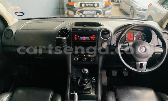 Nunua Ilio tumika Volkswagen Amarok Beige Gari ndani ya Ezulwini nchini Hhohho Nunua Ilio tumika Volkswagen Amarok Beige Gari ndani ya Ezulwini nchini Hhohho