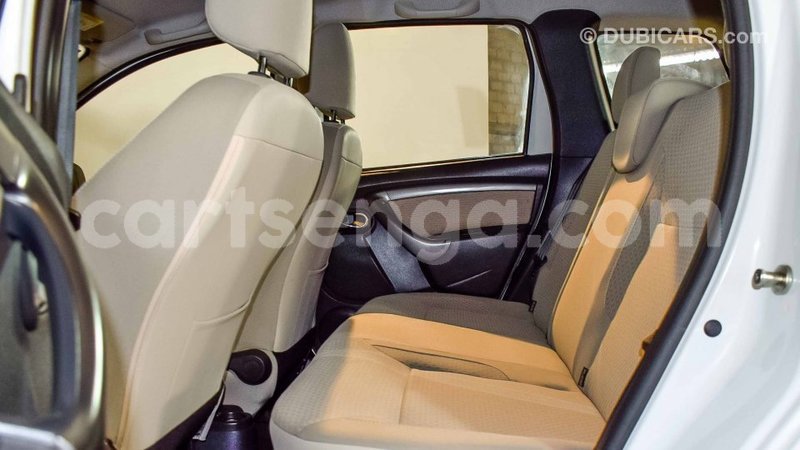 Big with watermark renault duster hhohho import dubai 15985