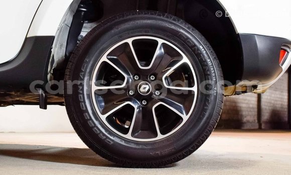 Nunua Imported Renault Duster White Gari ndani ya Import - Dubai nchini Hhohho Nunua Imported Renault Duster White Gari ndani ya Import - Dubai nchini Hhohho